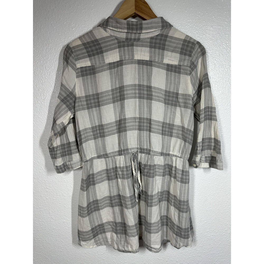 Love Fire Shirt Womens Large Gray White Plaid Button Down Peplum Tunic Blouse - Picture 2 of 6
